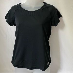 Under Armour heat gear workout tee